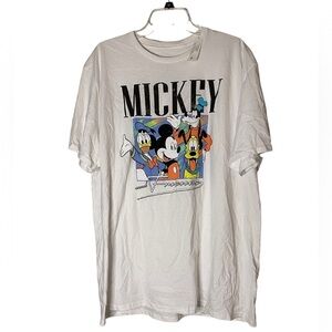 NWT Women’s Disney Mickey Mouse Mickey and Friends Tee